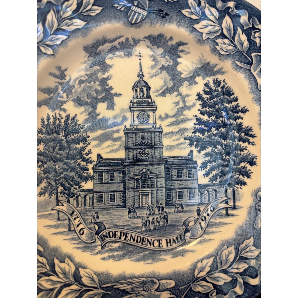 Avon Independence Hall Bicentennial Plate Special Edition Wedgwood England 1976 - Picture 2 of 4